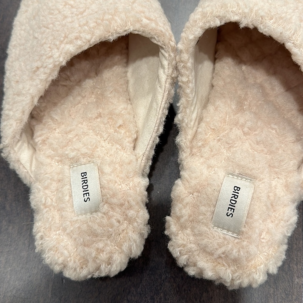 NWOT Birdies shearling/Sherpa pointy slides/mules size 7.5 - Picture 2 of 5